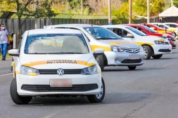 Flexibilização das normas derrubou a procura pelos centros. Paulo H. Carvalho/Agência Brasilia