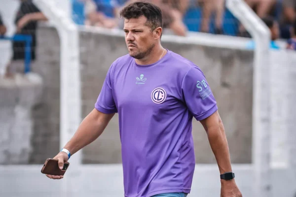 Rafael Fernandes encerra ciclo no Laguna SAF para assumir novos desafios no futebol paulista.
Foto: Raphael Oliveira/Laguna SAF